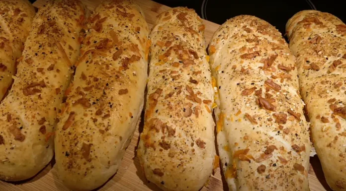 Did Subway Discontinue Italian Herb and Cheese Bread? did subway discontinue italian herb and cheese bread