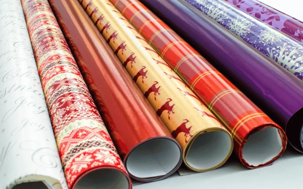 Wrapping paper roles