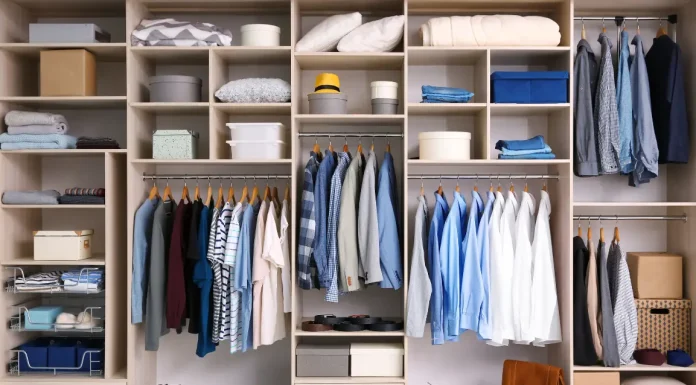 The Main Differences Between Regular Clothing and Sun-Protective Clothing for Men The Main Differences Between Regular Clothing and Sun-Protective Clothing for Men