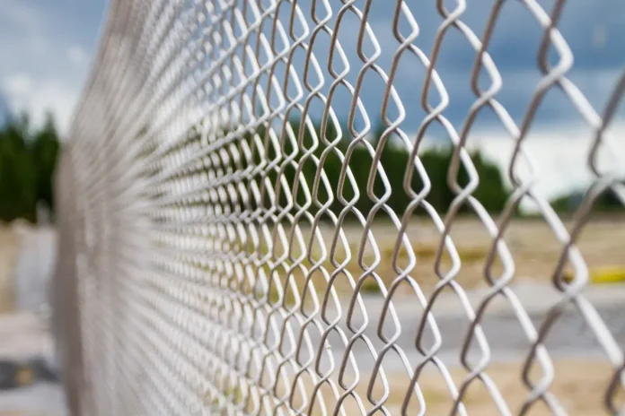 How to Choose the Right Chain Link Fence and Gates for Your Property