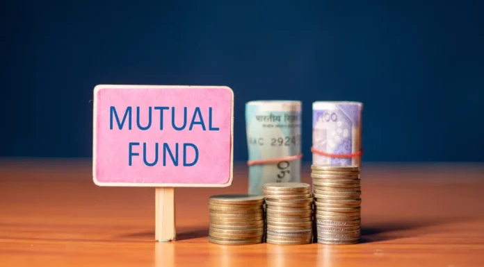 What is a Mutual Fund and Why Should You Use a Mutual Fund App for Investing? Mutual Fund