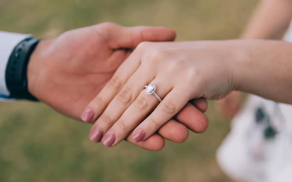 vintage oval engagement rings 