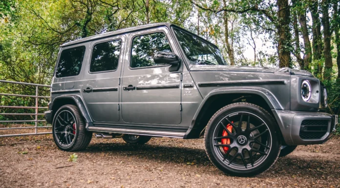 Classic G-Wagon Tech: The Analog Brilliance Behind a Legendary 4×4 Classic G-Wagon