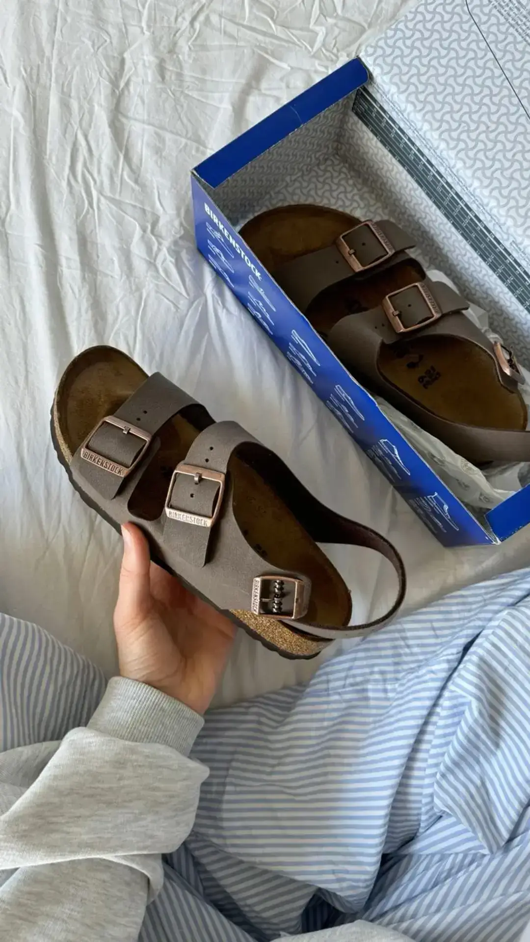 The Arizona Natural Leather in Thyme: The Breath of Fresh Air